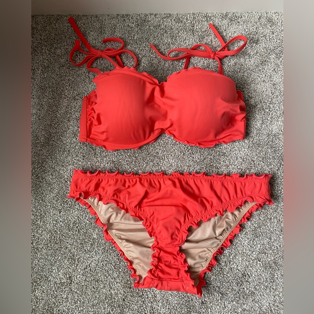 Shade & Shore coral bikini top & bottom set Size Medium// 34C